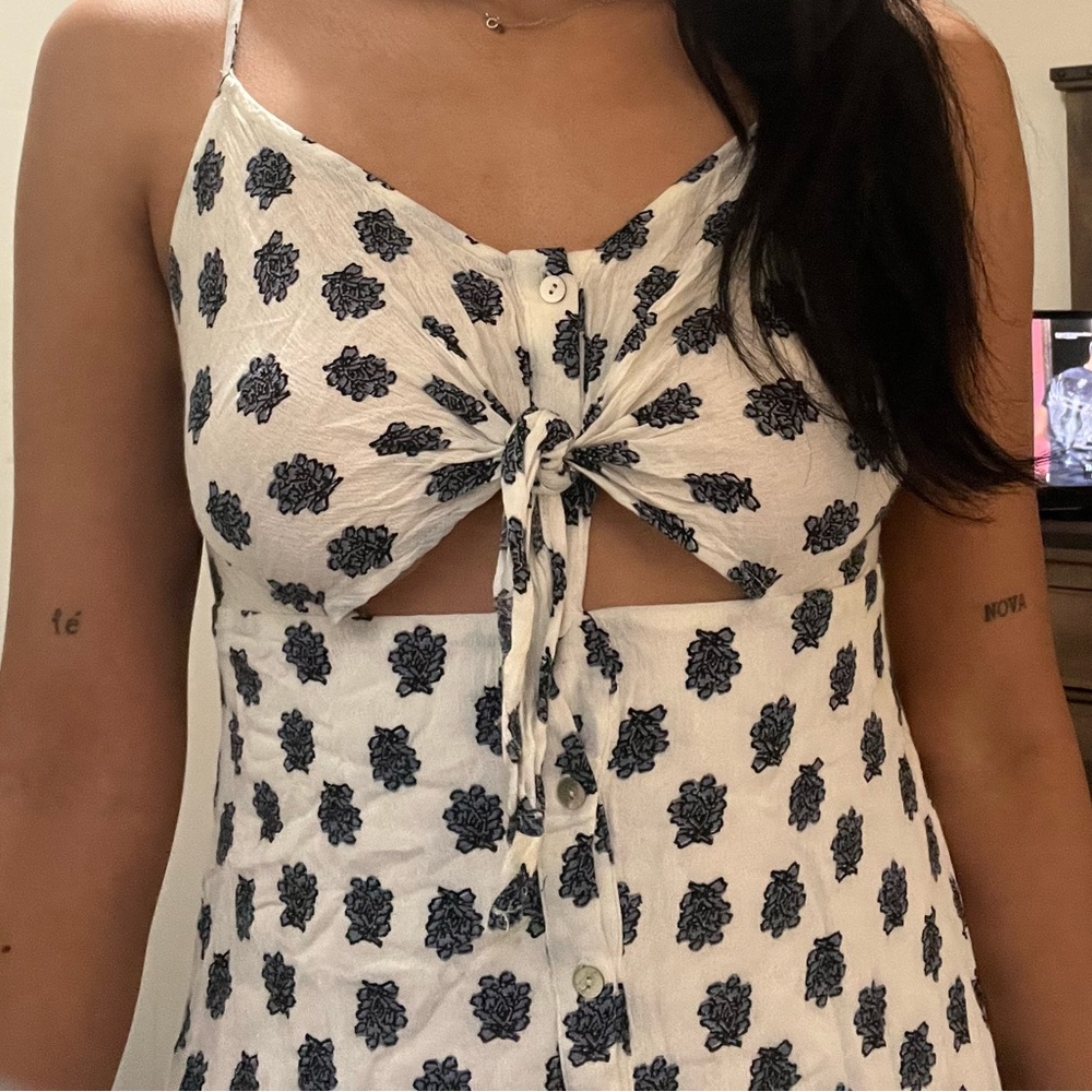 Cute floral midi dress